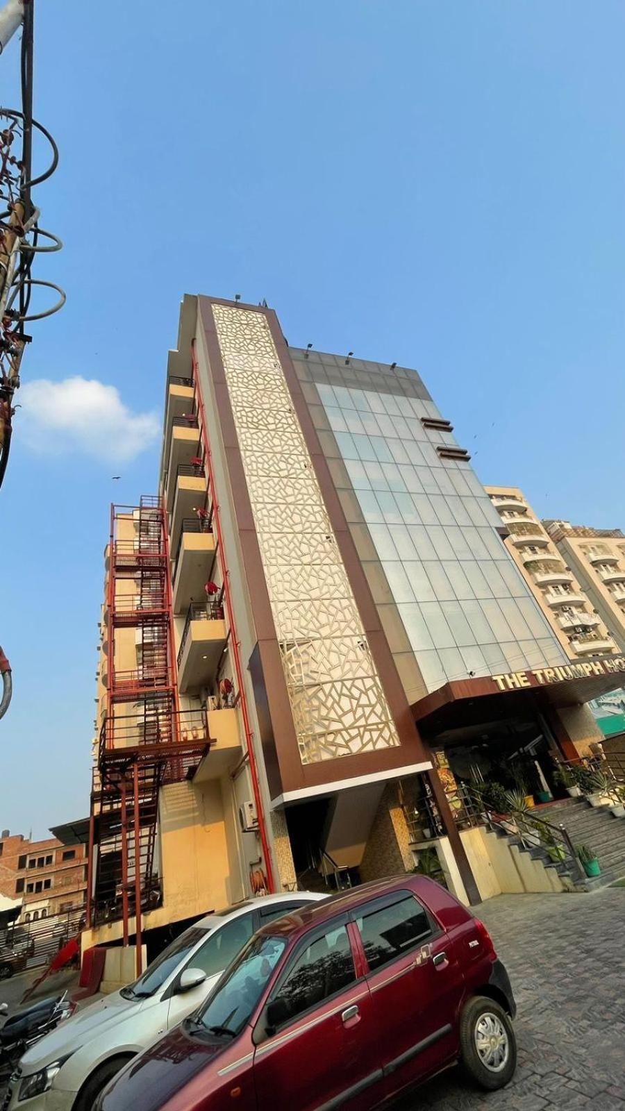 The Triumph Hotel Варанасі Екстер'єр фото